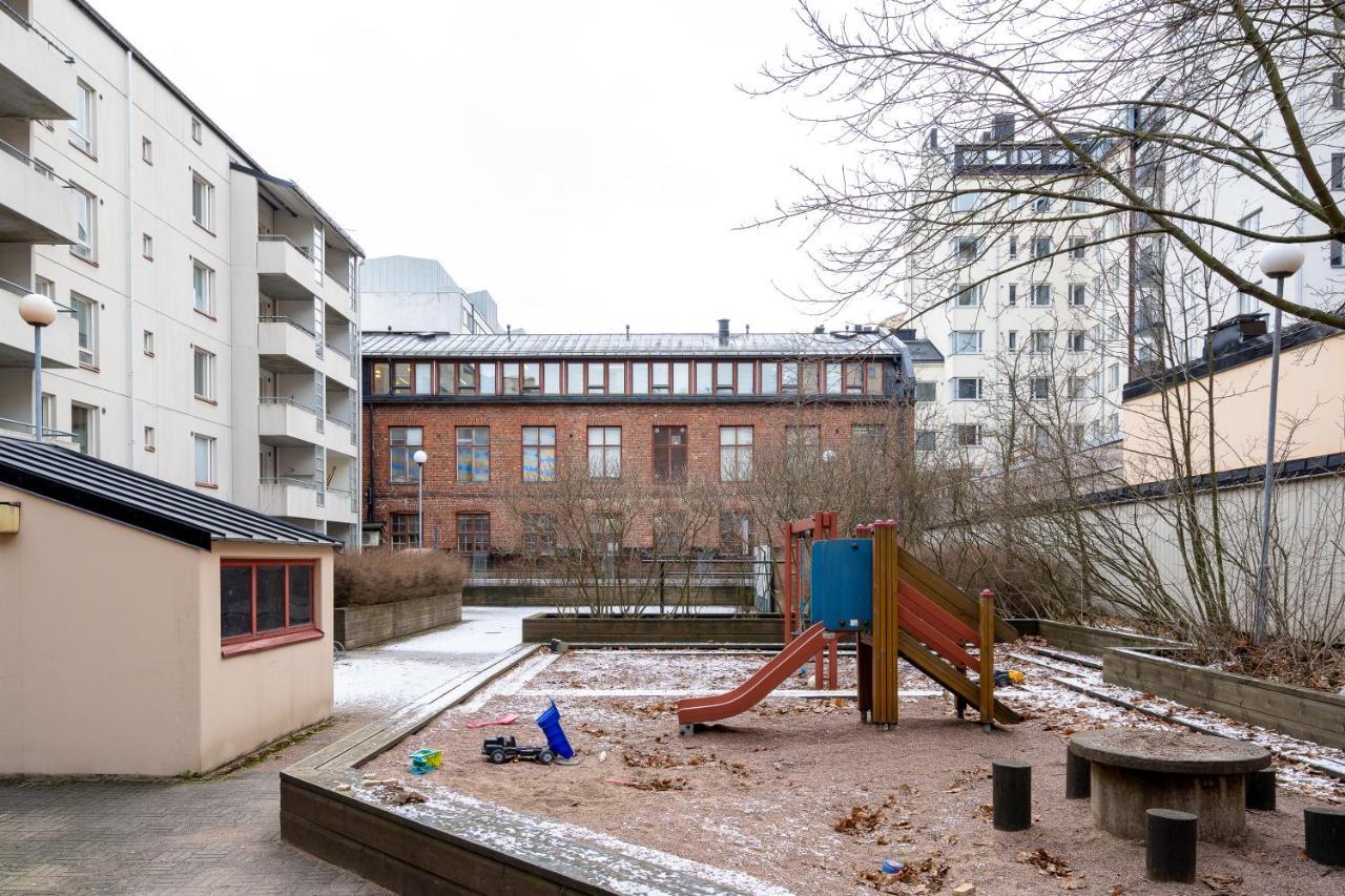 Hiisi Homes Helsinki Soernaeinen Exterior foto