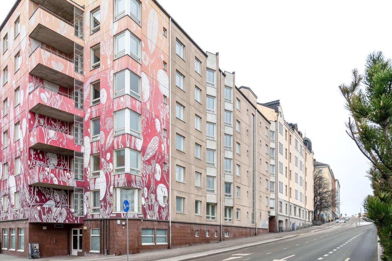 Hiisi Homes Helsinki Soernaeinen Exterior foto